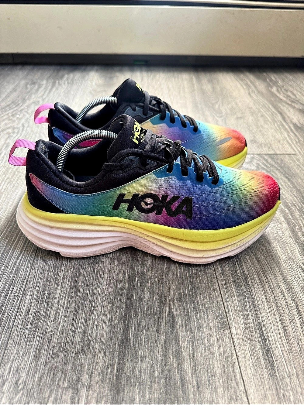 HOKA Bondi 8 Color Block Athletic Shoes US 8.5 B